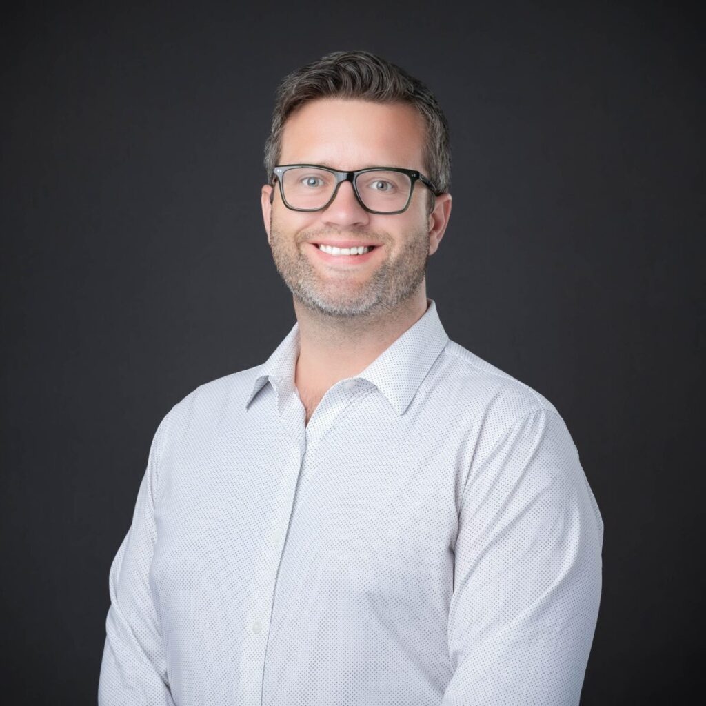 Robert Kim CEO Americas Soben Part of Accenture